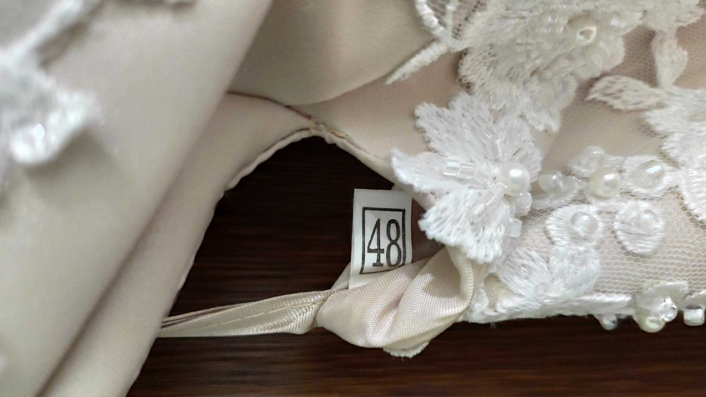 Булчинска рокля от Асеновград