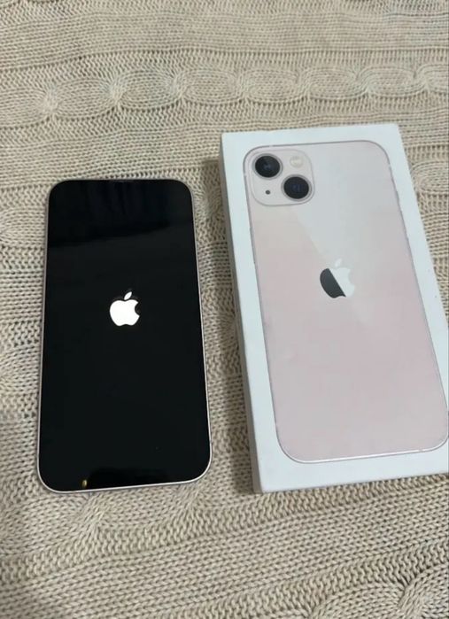 iPhone 13 в хорошем состоянии