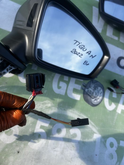 Oglindă electrică dreapta rabatare side assist  Volkswagen Tiguan 2022