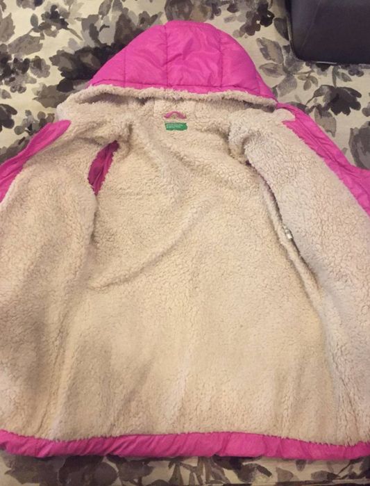 Куртка на девочку.