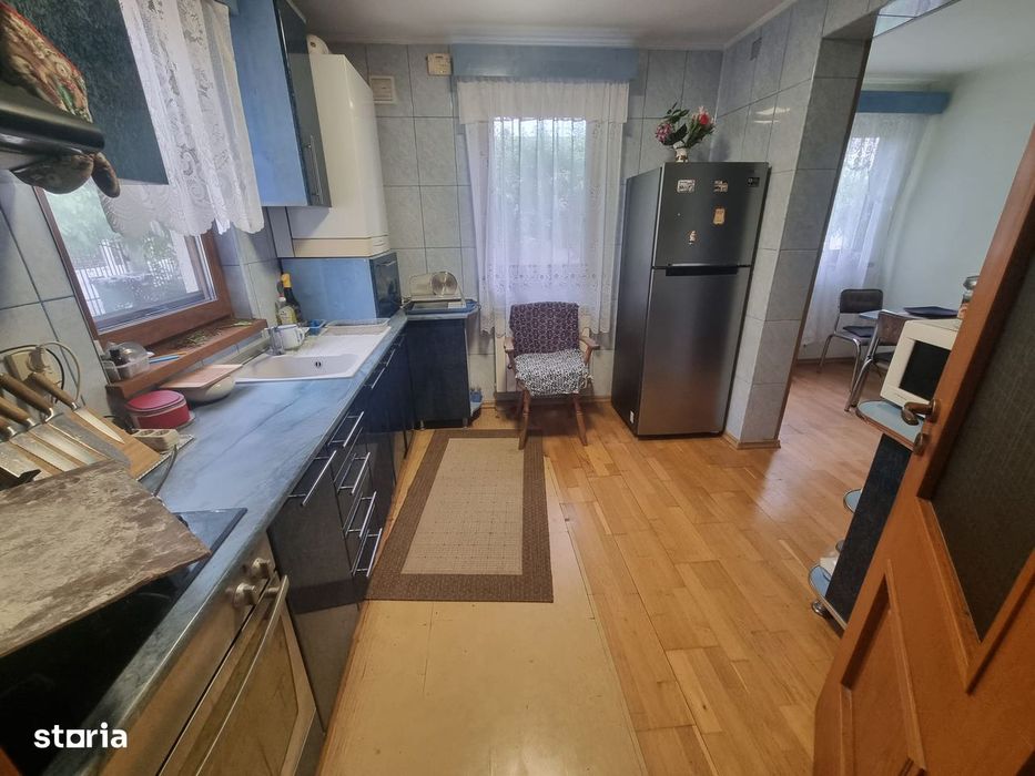 Vilă P+M,teren 1.790 mp,Simeria-zonă rezidențială