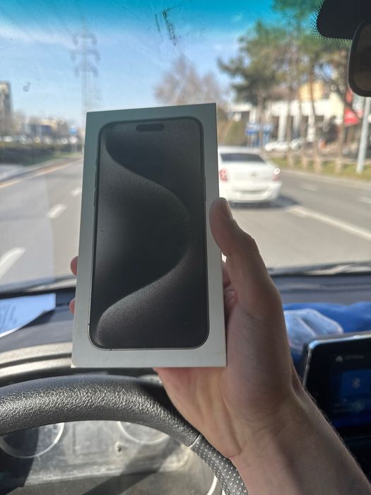 Iphone 15 pro max продается