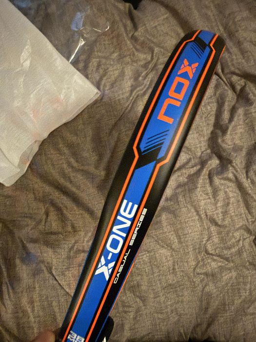 Paletă padel NOX X-One Evo Colours – NOUĂ, nefolosită