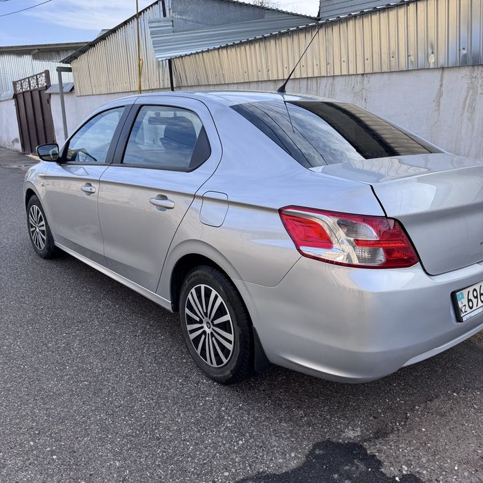 PEUGEOT 301 пежо 301