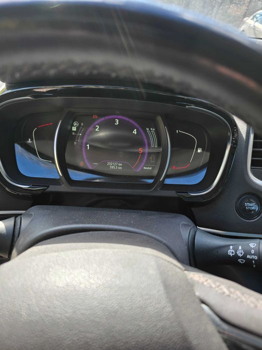 Renault Espace V 2015