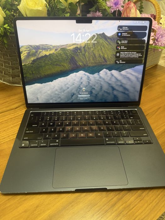 MacBook Air 13 inch M2 16/1Tb