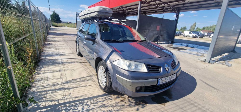 RENAULT Megane