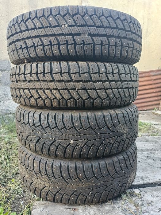 Продам зимние шины