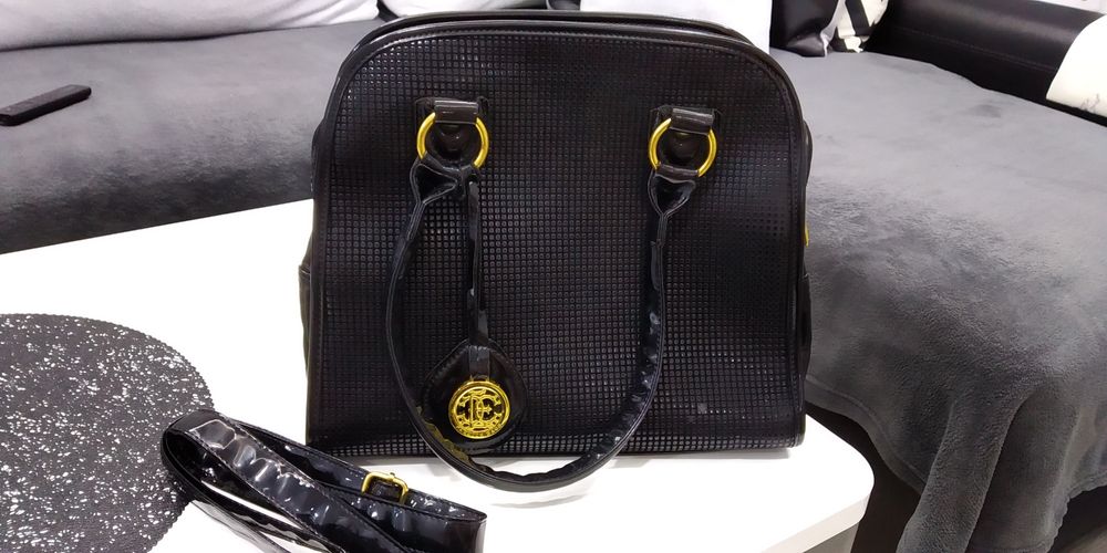 Елегантна дамска чанта