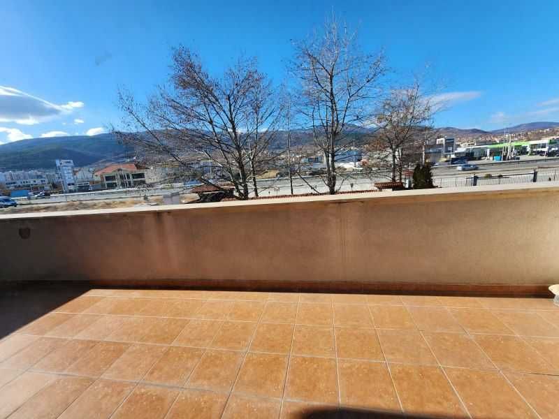 Продава се Заведение в Асеновград - 1323 кв.м за 756 €/кв.м - Снимка #11