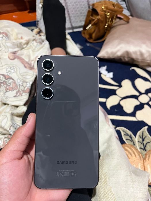 Samsung s24fe  овмен