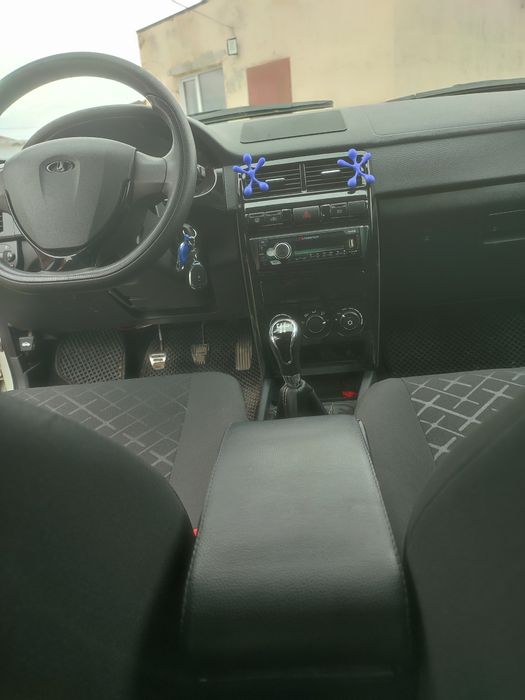 Продам приору в хорошем состоянии