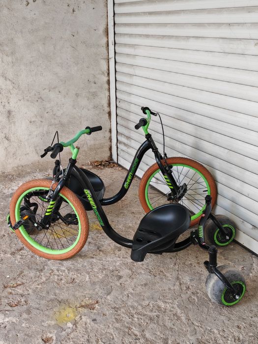 Дрифт триколки Green Machine