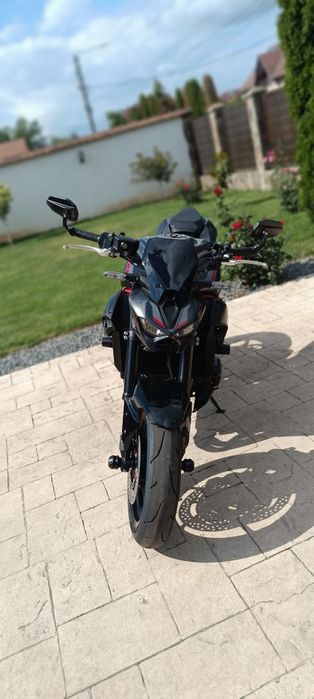 Kawasaki Z900.  2025