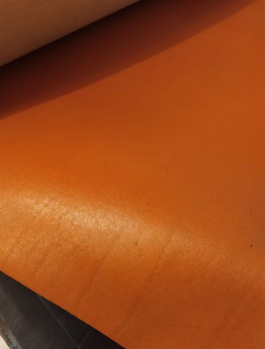 Натуральная бычьая кожа