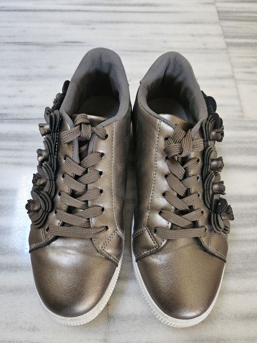 Спортни дамски обувки - 37 номер