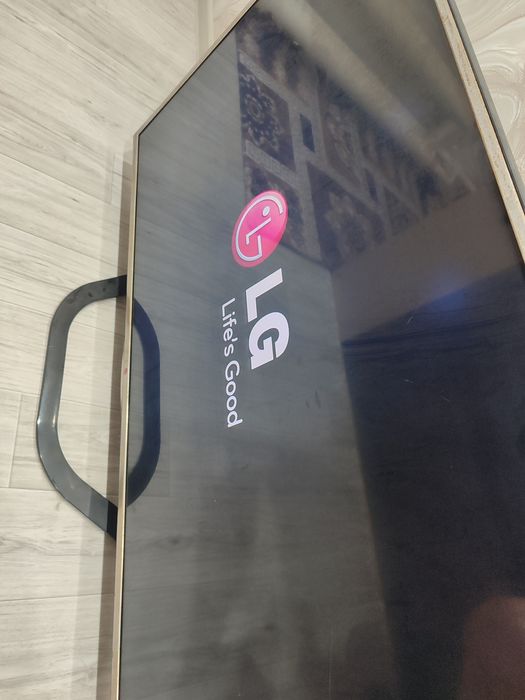 Телевизор lg 50.