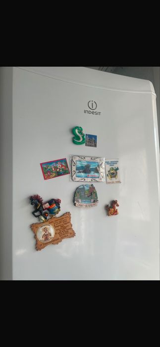 Продам холодильник