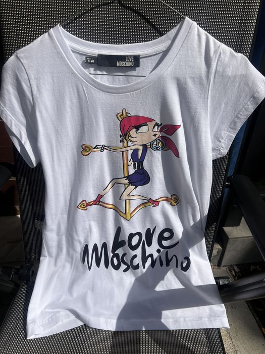 Дамска тениска нова