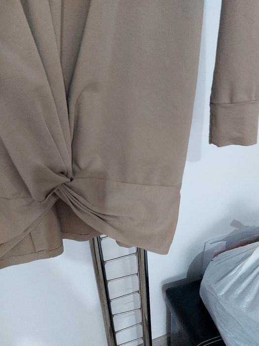 Рокля V'ZAR'O ,М размер, цвят пудра