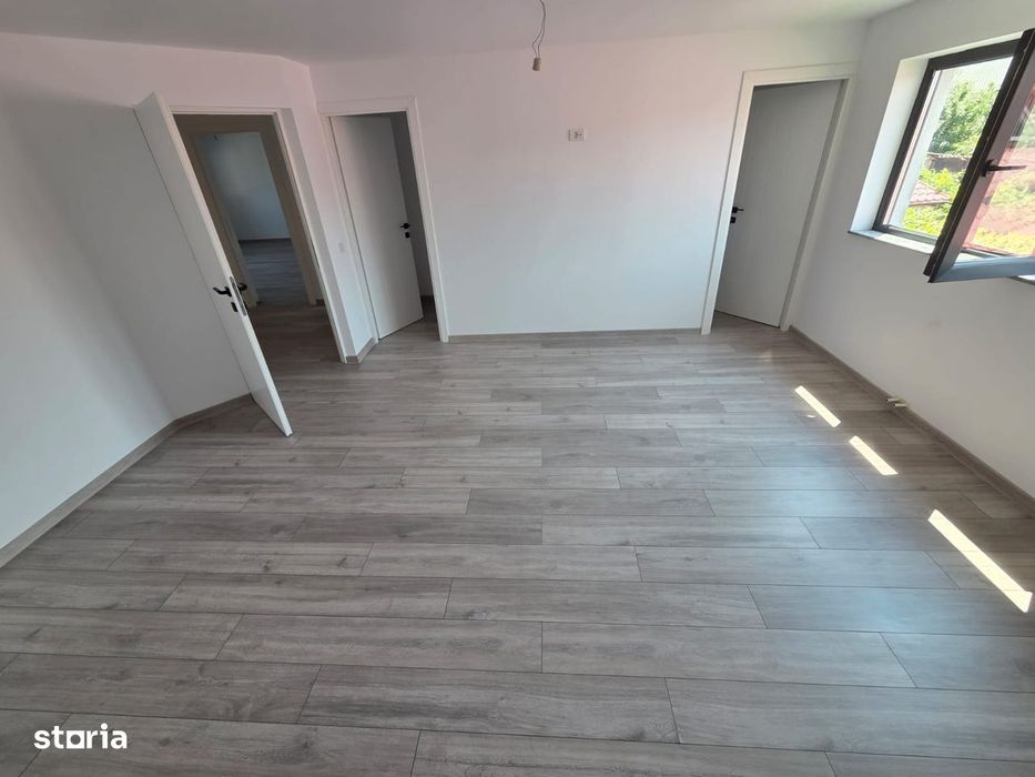 Proprietate Excepțională, Vilă Modernizată, Compartimentare Ideală