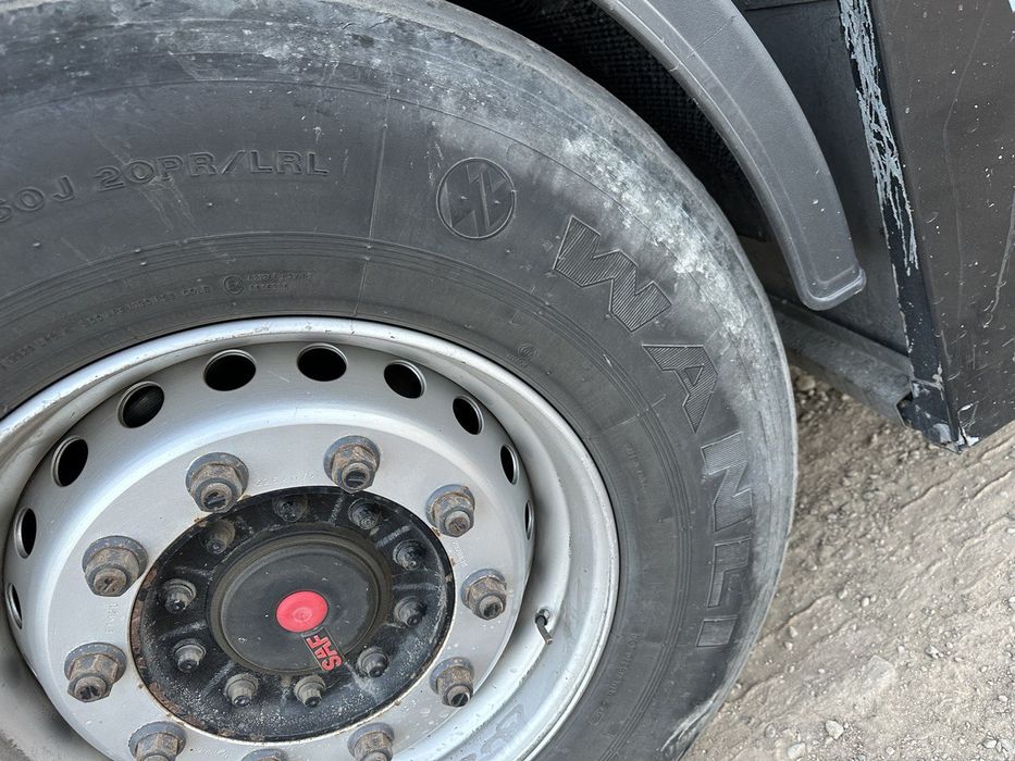 Balon sotiladi Furniy balon 6 dona pretsipdan chiqqan kelishamiz