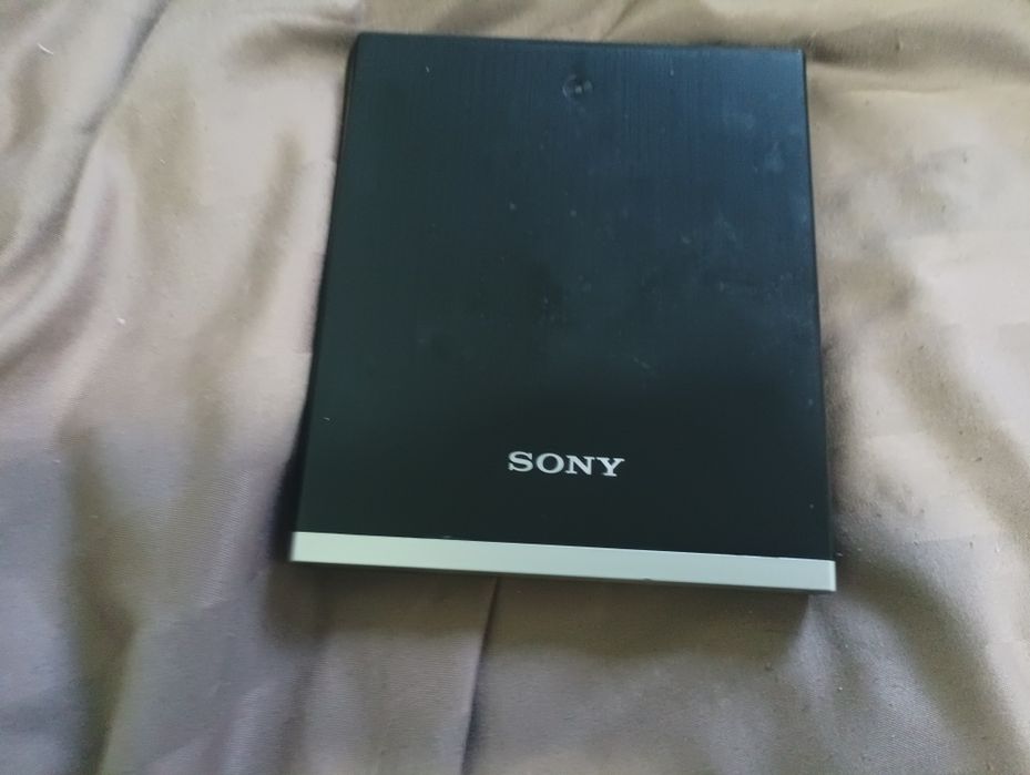 Продам ноутбук с CD/DVD