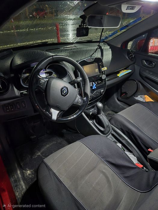 Renault Clio 4 echipare de varf