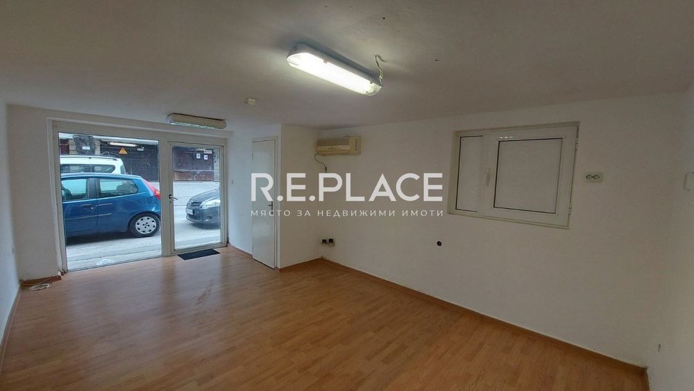 Дава се под наем Магазин в Варна, Централна поща - 25 кв.м за 178.5 € - Снимка #6