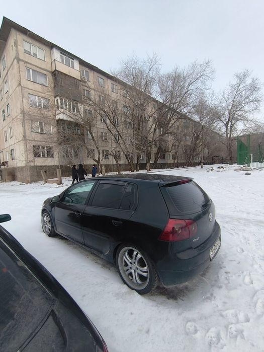 Продам Volkswagen Golf 5