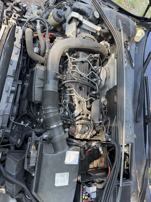 Volvo V60 2.4 D6 Plug-in Hybrid (2013) на части