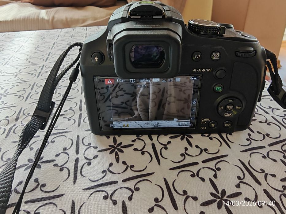 Фотоапарат Panasonic Lumix DC-FZ82D