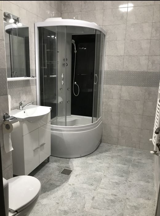 Inchiriez apartament zona FSEGA si Iulius Mall