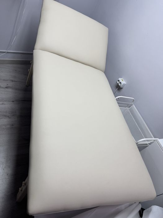 Pat lemn masiv salon