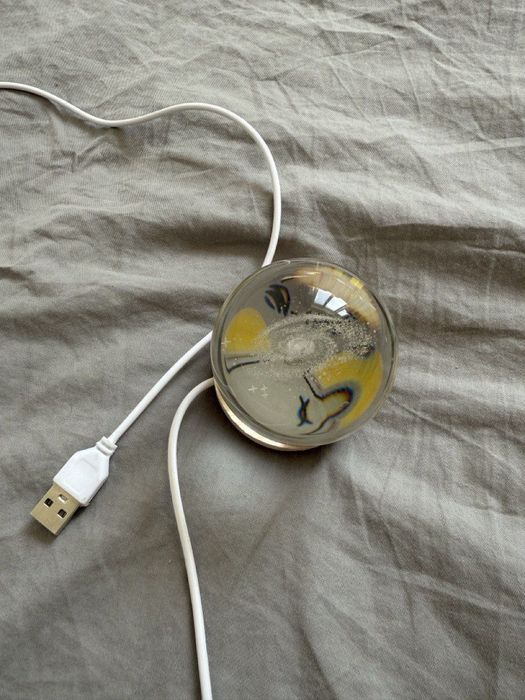 Ночник работает от питания