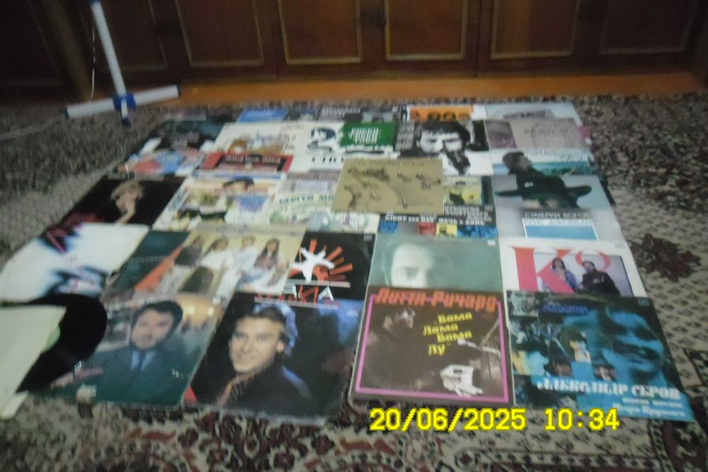 Продам пластинки для проигрывателя.