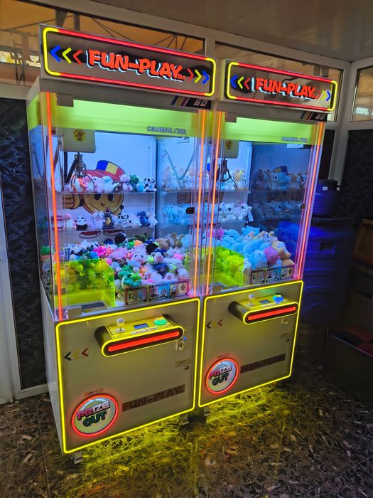 Joc distractiv macara cu gheare Colorful Star ( claw crane )