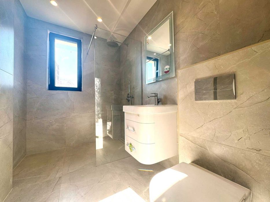 Дава се под наем Тристаен апартамент в София, Иван Вазов - 90 кв.м за 350 € - Снимка #2