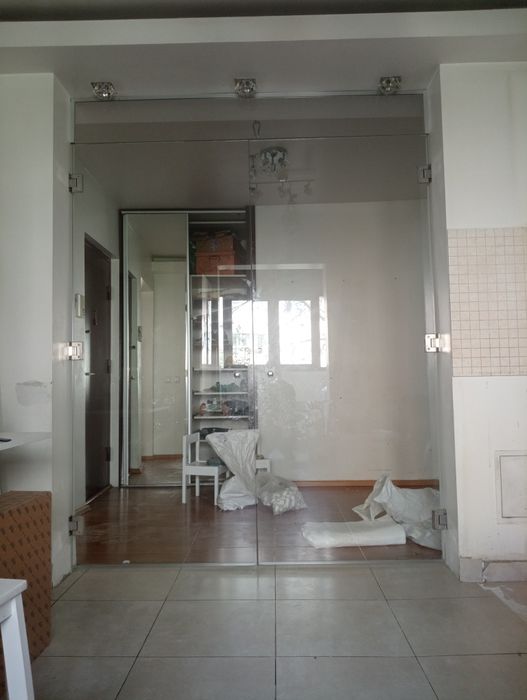 Perete sticla complet!