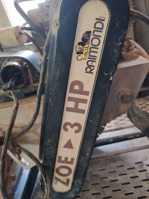 Masina de tăiat faianță, gresie, cărămidă