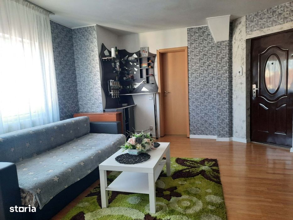 Apartament 3 camere spatios, strada Rahovei