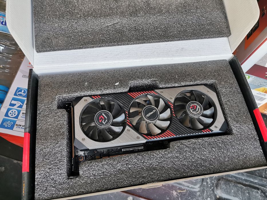 видео карти 5700xt 8gb AMD ASRock