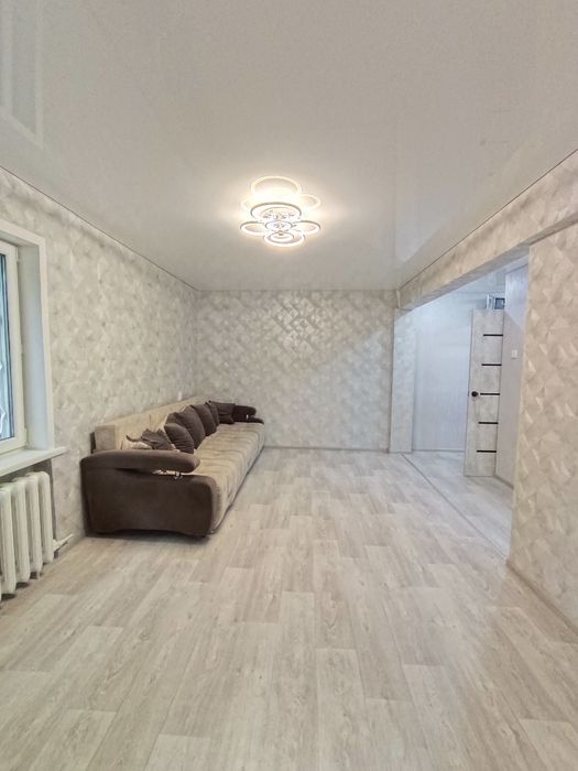 Продаю 1,5 на Бульваре