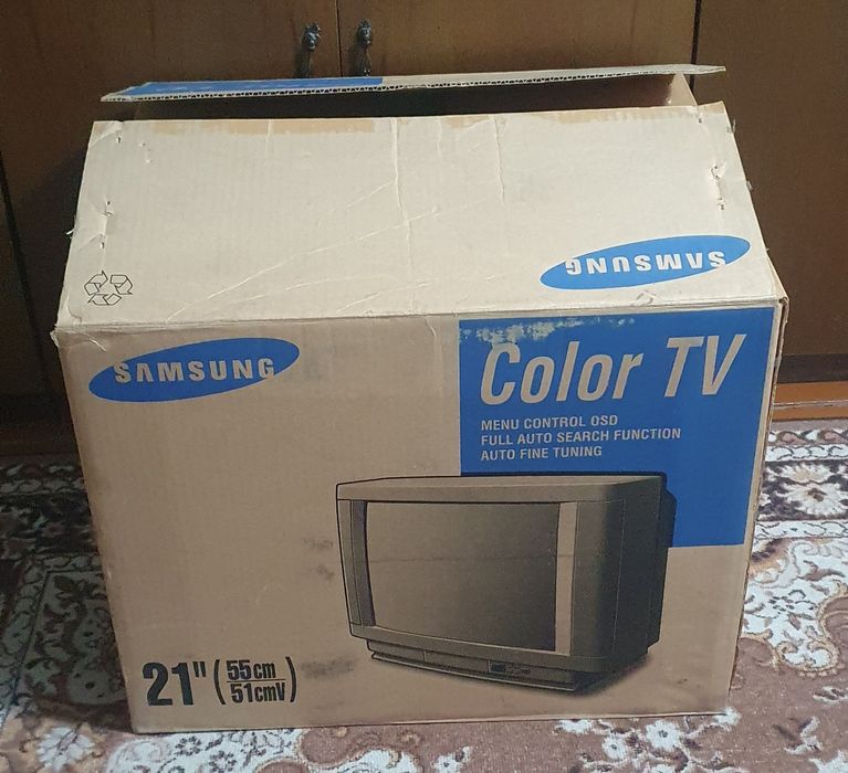 Телевизор samsung