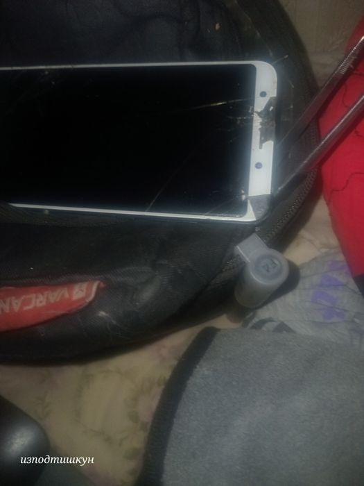 Mi A2 , экран под замену