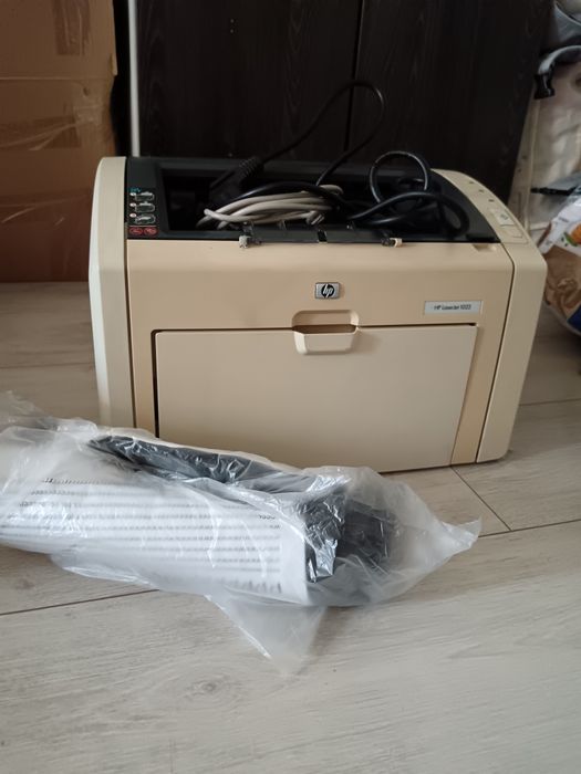 Принтер Hp Laserjet 1022
