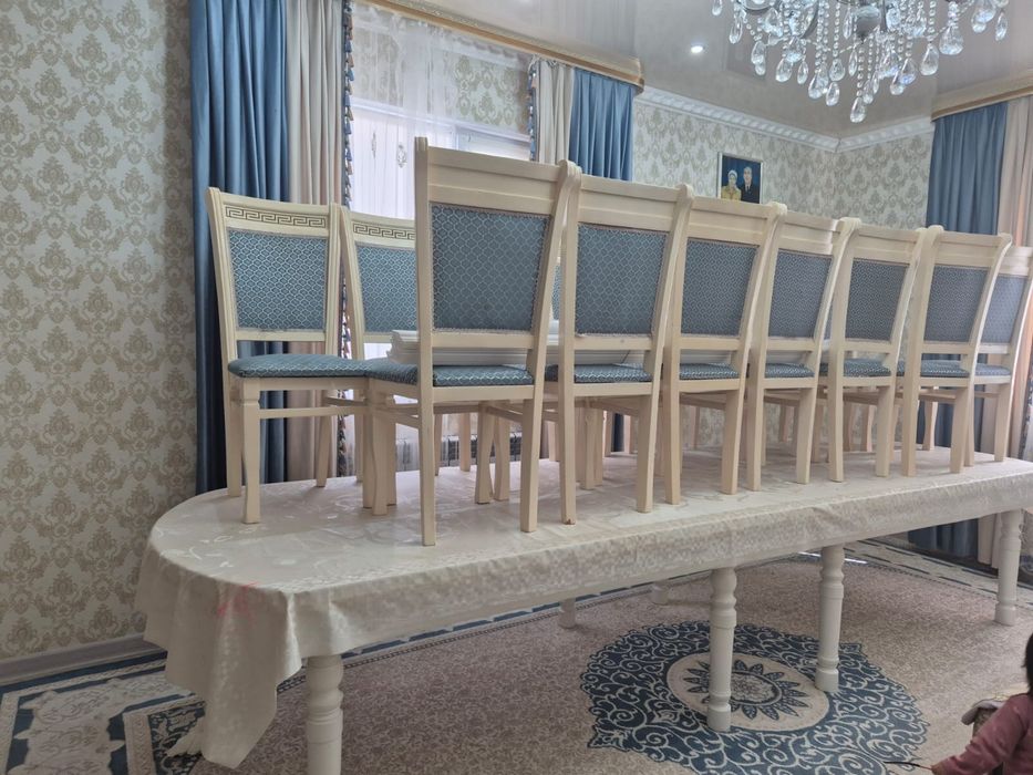 Стол стулия сатылады