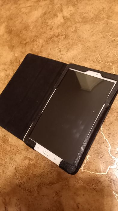 Планшет Samsung Galaxy Tab E