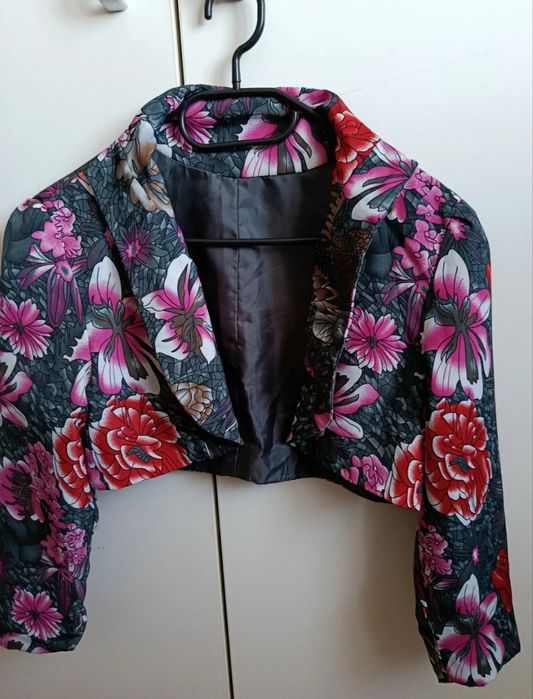 Bolero cu model floral