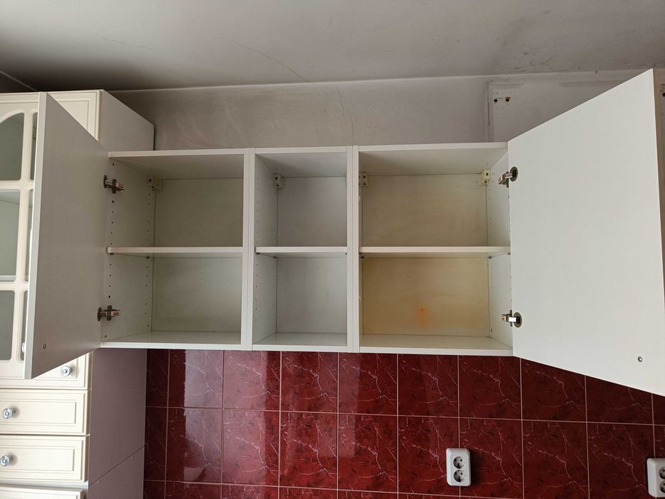 Кухненски шкафове.